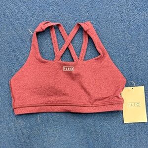 Fleo Women's Burgundy Sports Bra